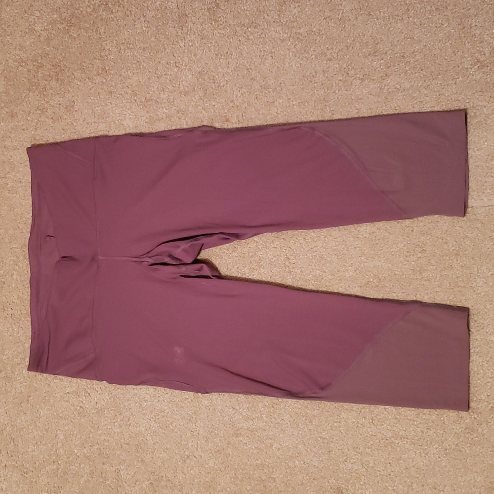 Under Armour Women's Compression Capris